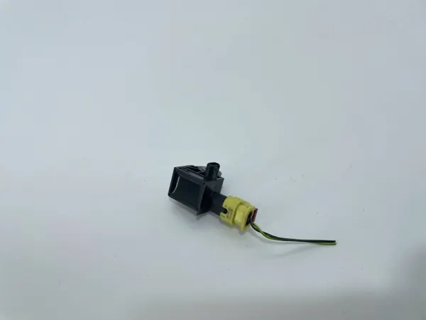 Audi Q3 I 8U Aufprallsensor OEM 8U0959651 2010- image 7