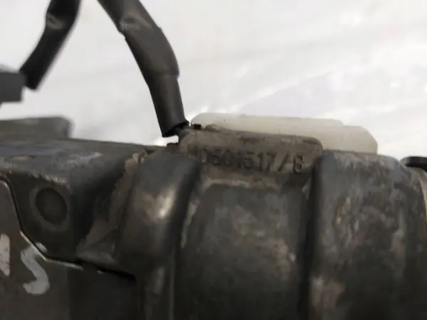 Interruptor de Ignição Esquerdo OEM N0501517/8 Toyota Avensis image 8
