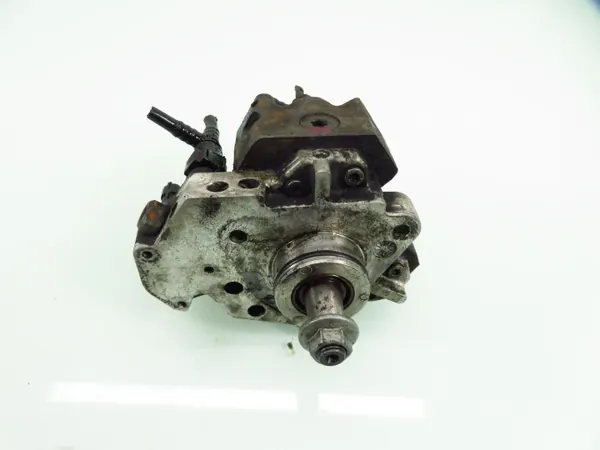 Pompe à injection Bosch 8200170377 pour Laguna II image 2
