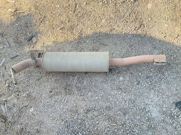 Silencieux d'occasion OEM A9064903701 2.1L diesel image 3