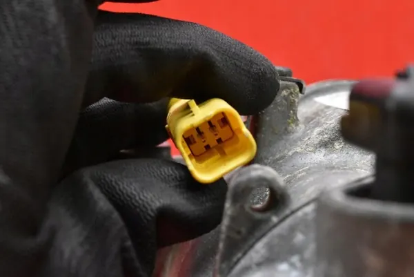 Compresseur de Climatisation Citroen C5 II 2.0 HDI OEM 9677824580 image 10