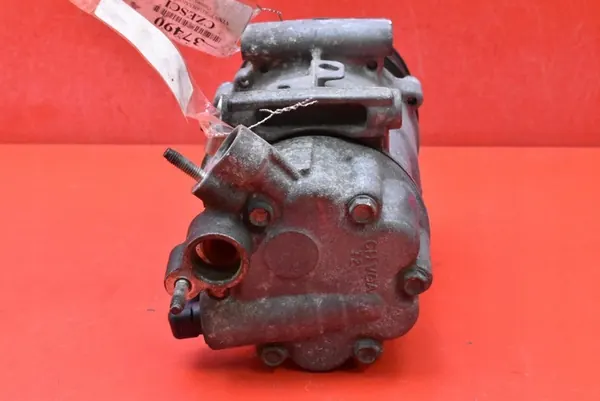 Compresseur de Climatisation Citroen C5 II 2.0 HDI OEM 9677824580 image 5