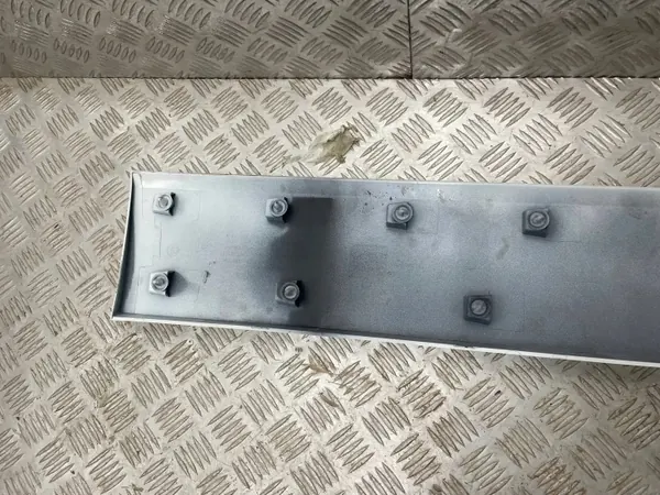 Moldagem Lateral Esquerda OEM 93867912 para Renault Trafic image 7