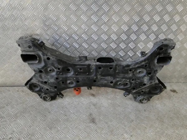Traverse Hyundai Kona OEM 62401-G5100 Occasion image 4