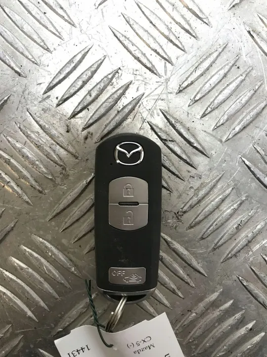 Mazda CX-5 Schlüssel oder Karte OEM FBZ14431 - Gebraucht image 2