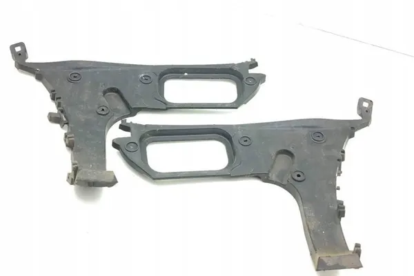 Scivolo paraurti posteriore sinistro AUDI Q7 4L0807454A image 4