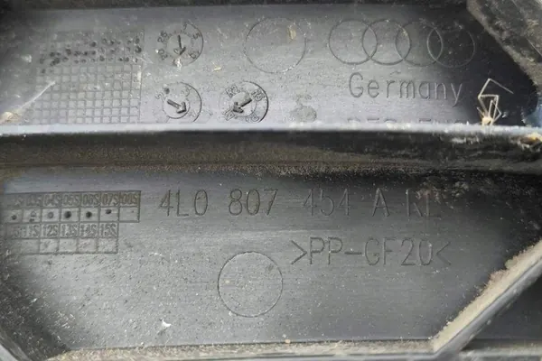 Scivolo paraurti posteriore sinistro AUDI Q7 4L0807454A image 6