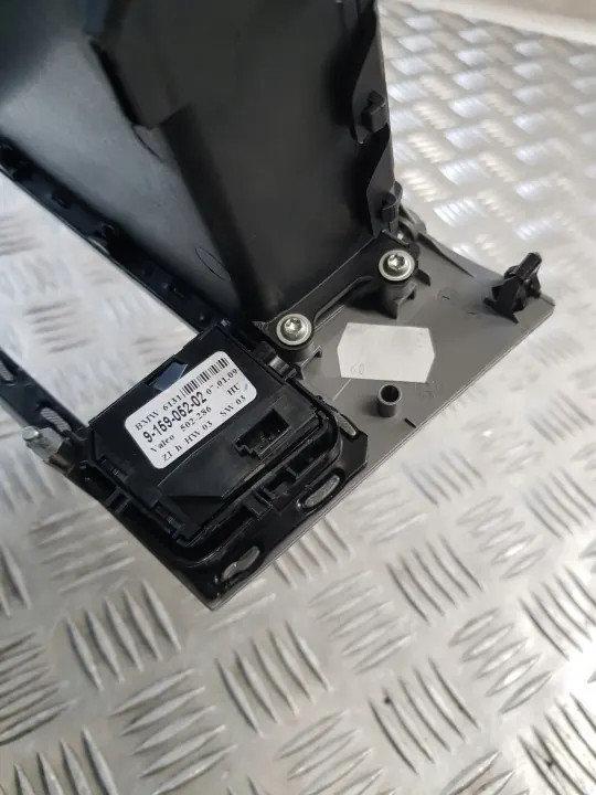 OEM 69139391 Habillage Console Centrale avec Commutateurs BMW E60 image 8