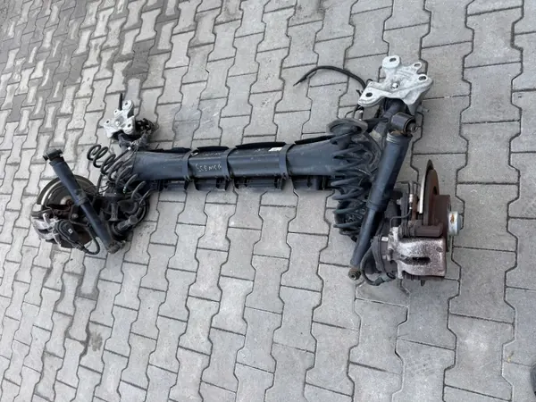 Taka-akselipalkki ASASAAS Renault Scenic IV:lle image 3
