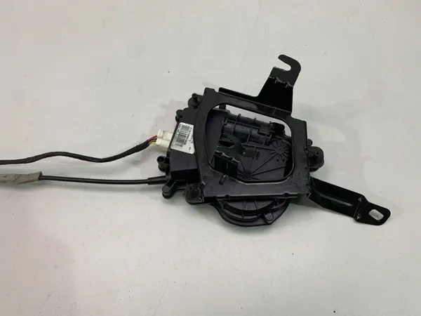 Tranca de porta-malas BMW OEM 4817123 usado image 6