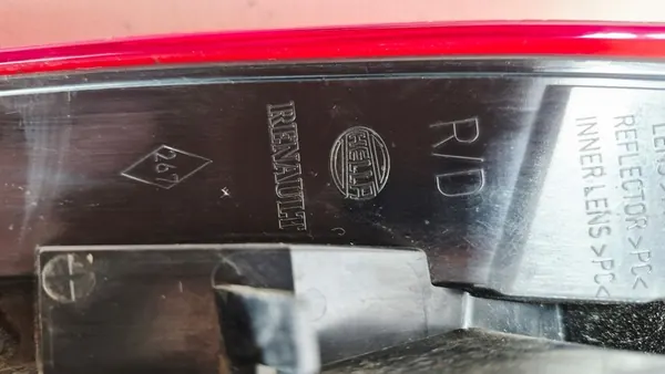 RENAULT TWINGO II LIFT 12-14 Höger Bakljus 265502963R image 5