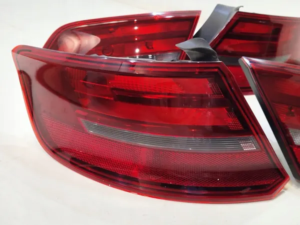 Conjunto de Lámparas Traseras Audi A3 8V Sportback - Usado - Volkswagen OE image 2