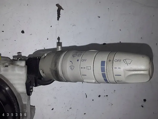 Interrupteur Nissan Micra 2002 25560ax612 image 3