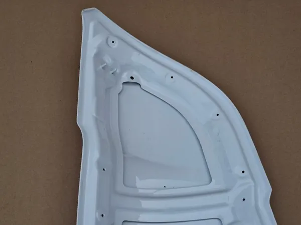 Scania OE 2402012 Cabinehoekspoiler - Gebruikt image 6