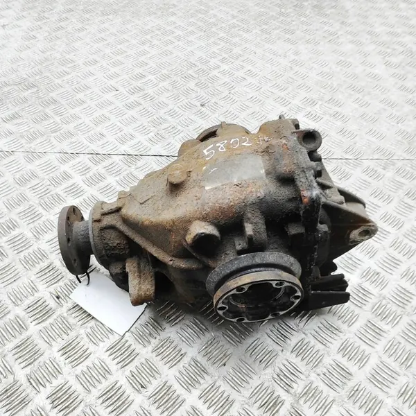 Taka-akseli BMW Z4 E85 7514150 2.5L 2004 image 4