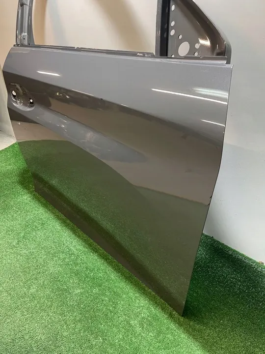 PEUGEOT 208 II 2022 Front Right Door Complete OEM image 4