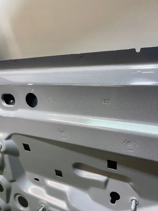 PEUGEOT 208 II 2022 Front Right Door Complete OEM image 7