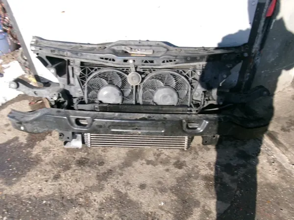 Mercedes Vito Viano W639 Lift 2.2CDI Front-Klimaradiator image 2