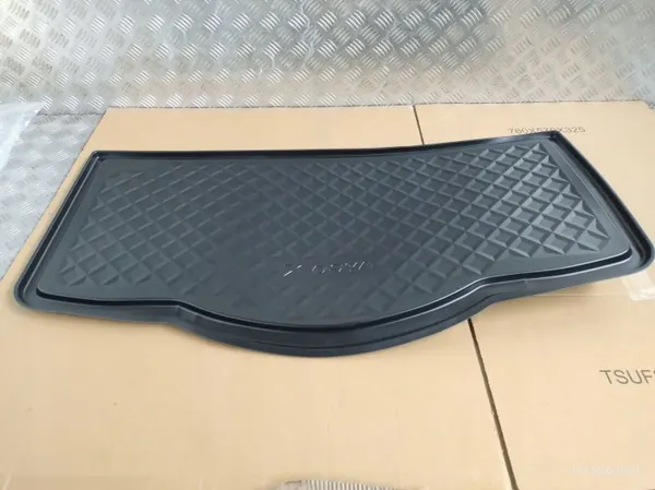 Toyota Aygo X 2022-2026 takakonttimatto OEM PW241-0H000 image 6
