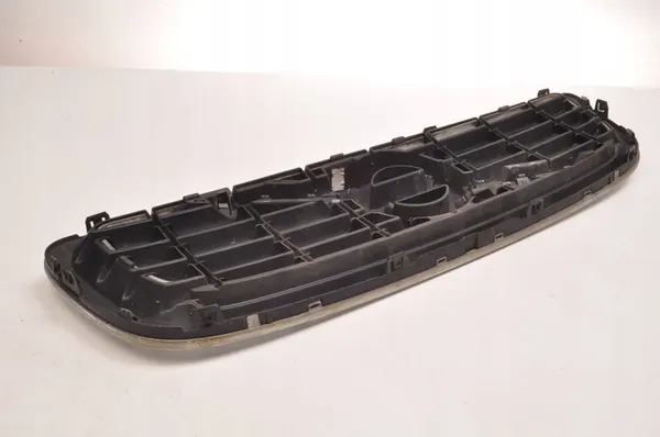 VOLVO S40 II Grill P2 31290533 image 9