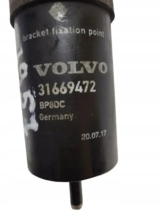 Filtro de combustible Volvo OE 31669472 - Usado image 4