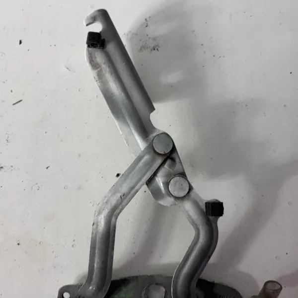 Paire de charnières capot Ford Fiesta MK7 OEM JPF8A6116800AD image 4