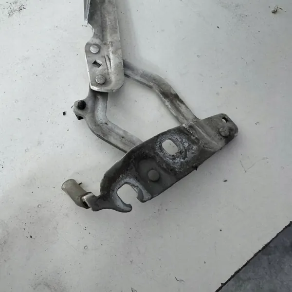 Paire de charnières capot Ford Fiesta MK7 OEM JPF8A6116800AD image 5