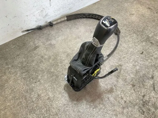 Vaihteiston vaihtomekanismi OEM 5Q2713025A Skoda Octavialle image 4