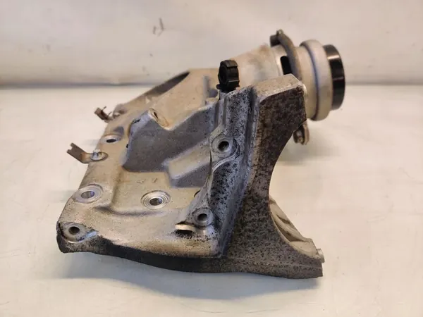 Moottorin Tuki Vasen 4.8 V8 Cayenne 958 9481021151R image 3