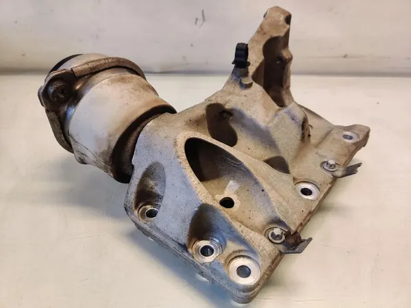 Moottorin Tuki Vasen 4.8 V8 Cayenne 958 9481021151R image 4