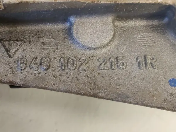 Moottorin Tuki Vasen 4.8 V8 Cayenne 958 9481021151R image 6