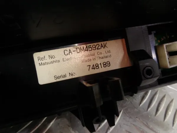 Compartimento de pantalla Mazda 6 OEM GJ6AG0245A image 8
