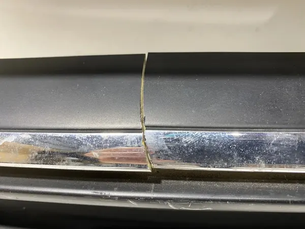 Hyundai H-1, Starex, Satellite 2006 Radiator Grille image 3