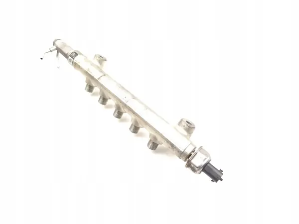 Rampe d'injection Vauxhall Mokka OEM 55570022 1.6 CDTi image 10