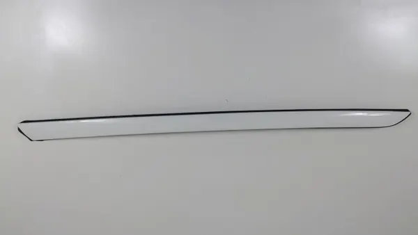 Citroen C4 Picasso II Linke Windschutzscheibenleiste 9676785080 image 2
