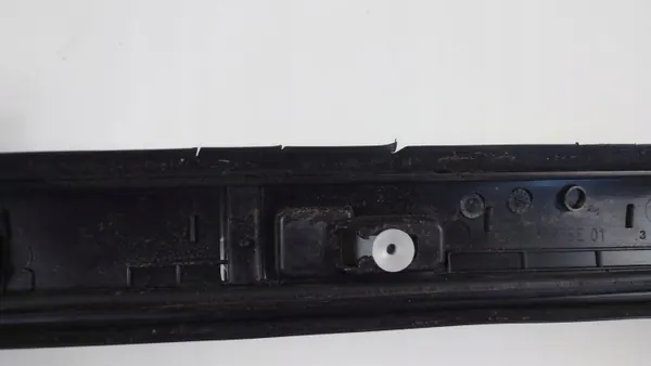Citroen C4 Picasso II Linke Windschutzscheibenleiste 9676785080 image 4