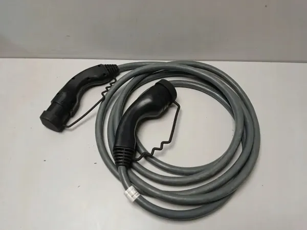 Cabo de carregamento BMW OEM 5A138C8 para veículo elétrico image 3