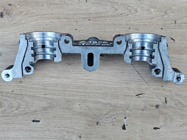 Support de Banc d'Arbres à Cames Opel OE OEM B16XER image 4