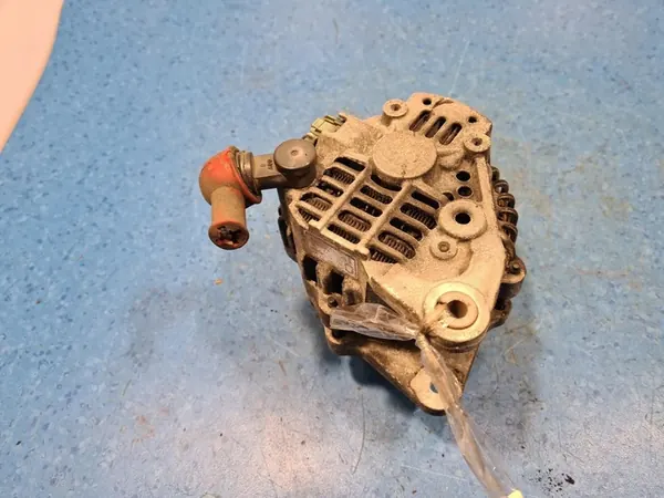 SUBARU FORESTER II 2.0T Vaihtovirtageneraattori 23700AA450 image 8