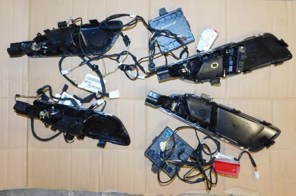 Kit de Maçanetas Porta LED W246 LIFT 2018 - OEM image 6