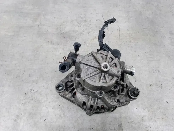 Alternador KIA SORENTO I 2.5 CRDI OEM 37300-4A112 image 4