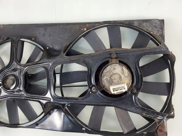 Volkswagen OE Kylare 3A0959455B image 6