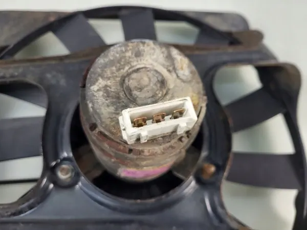 Volkswagen OE Kylare 3A0959455B image 7