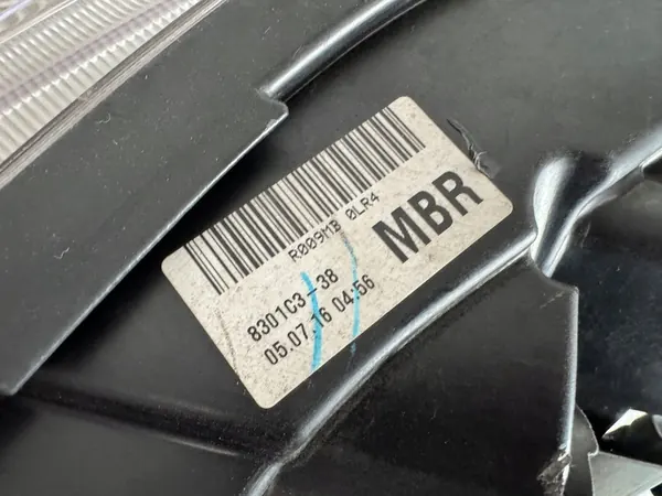 Faros delanteros derecho Mitsubishi Lancer X image 4