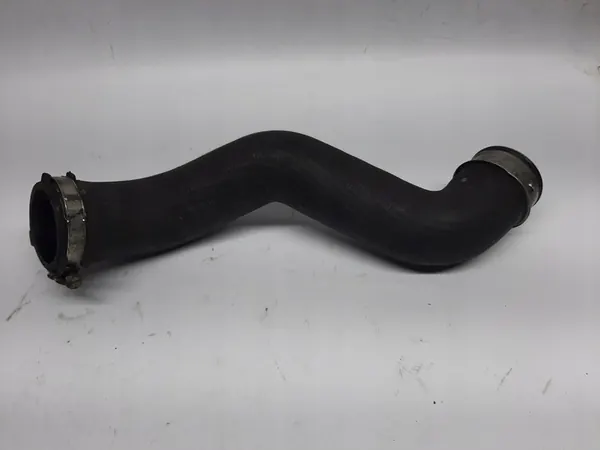 AUDI A4 B6 B7 2.0 TDI Manguera Intercooler 8E0145737F image 3