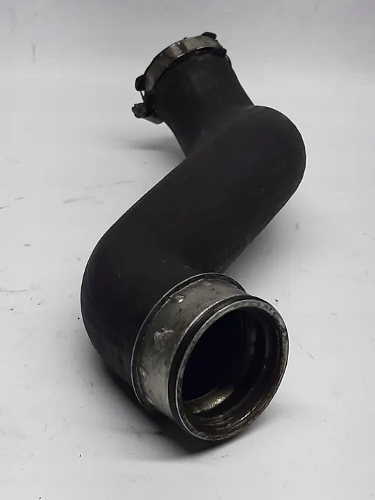 AUDI A4 B6 B7 2.0 TDI Manguera Intercooler 8E0145737F image 5