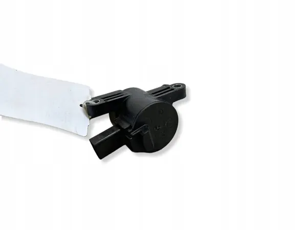 Volkswagen Lämmitysventtiili OEM 5Q0905457K - Käytetty image 3