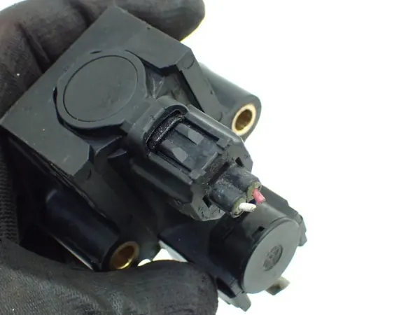 Soupape de sous-pression turbo OEM 8657A126 Fiat Fullback image 5