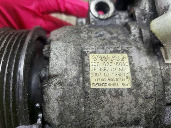 Skoda AC-compressor OEM 6Q0820808C voor Fabia MK2 1.4 image 7