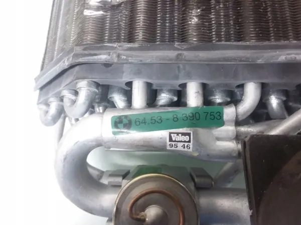 BMW 7 E38 AC-förångare OEM 8390753 - Begagnad image 3